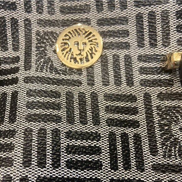 Anne Klein Small Rectangular Handbag - Picture 3 of 6